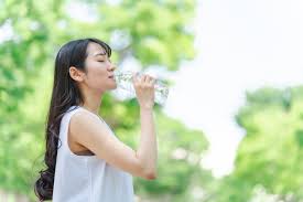腸活でオススメの飲み物について。水分補給も大切なポイントです。