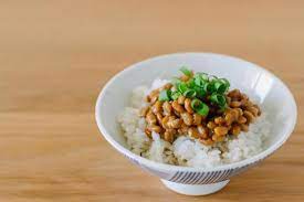 腸活が朝ごはんに効果的な理由。朝ごはんにオススメの食材。納豆。