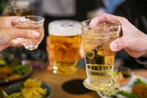 腸活とアルコールの関係、まとめ。お酒は減らしていきましょう。